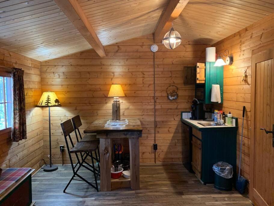 Fancy Fireflies Cabin 헤이워드 외부 사진